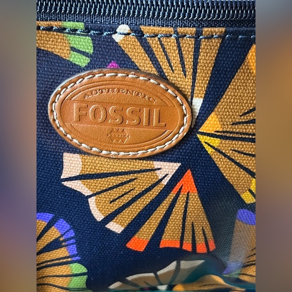 Fossil Navy Crossbody with Brown Strap and Multicolor Floral Accents - Picture 2 of 7
